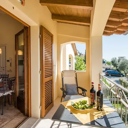 Apartment Squarcialupi Castellina in Chianti